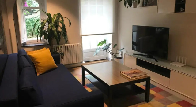 Suites Mendibil Irun, Забронировать Отель Ирун Costa Guipúzcoa, рядом с Церковь Нуэстра-Сеньора-дель-Хункаль
