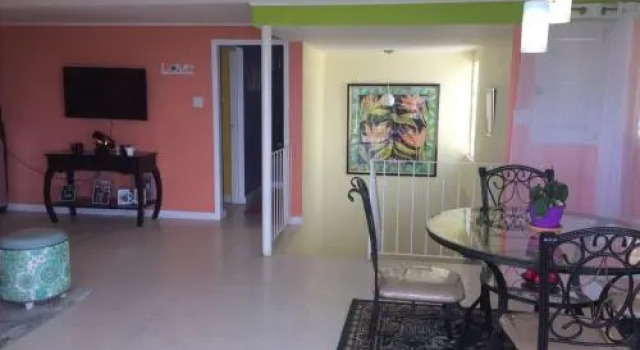 Csompó Bed and Breakfast, Rezervovat Hotel Hotely v Ocho Rios Coast s bazénem, Bazén