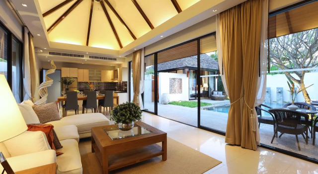 Anchan Villas Phuket - Private 2 Bedroom Pool Villas by Escape Villas, Забронировать Отель Отели Южного Таиланда с парковкой, Парковка