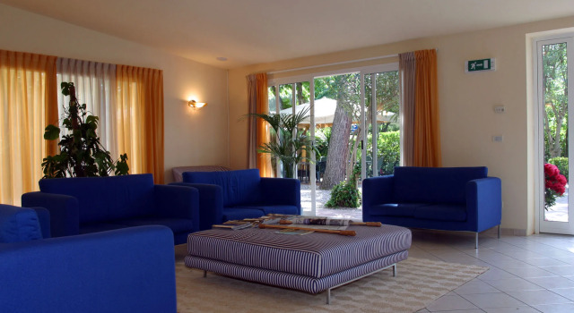 Hotel La Pace, Забронировать Отель Отели Версилия 3 звезды, 3*