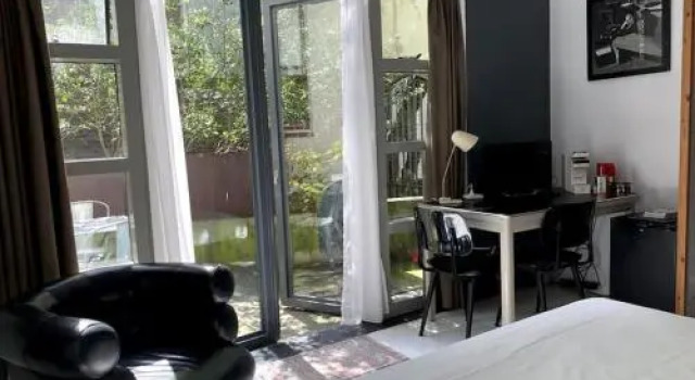 B&B Zocher6 I, Забронировать Отель «постель и завтрак» Отели Утрехт 4 звезды, рядом с TIAS School for Business and Society, 4*