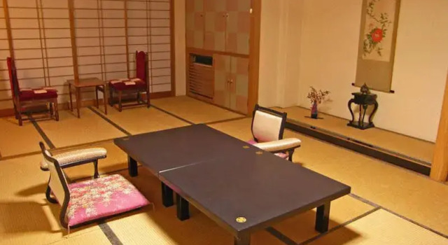 Ryokan Kanoya, Prenota Hotel Ōmachi 