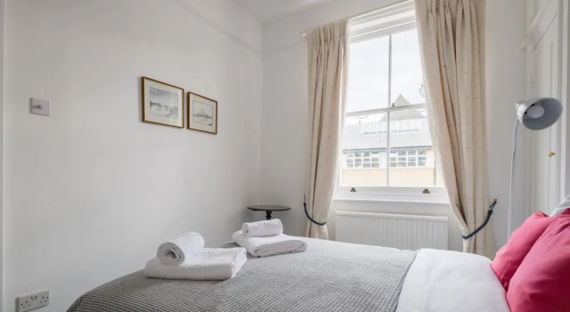 At Home in Chelsea, Забронировать Апартаменты/квартира Лондон Большой Лондон, рядом с Эллис Стрит