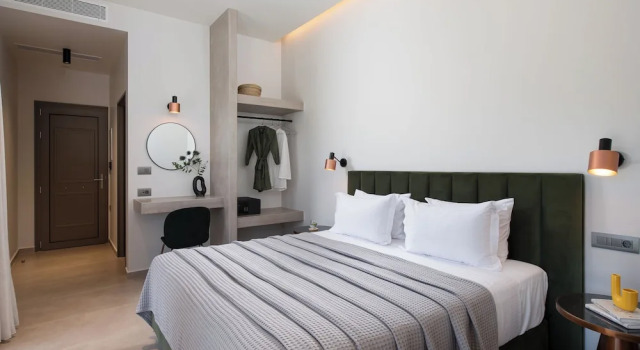 Полулюкс Reveli Suites