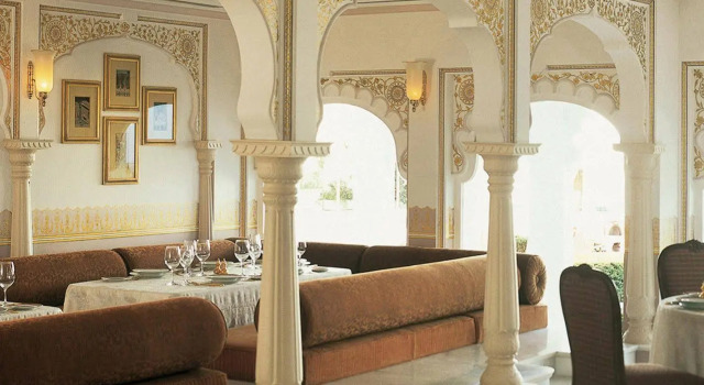 Taj Lake Palace, Rezerwuj Hotel Hotele w Rajasthan z parkingiem, Parking