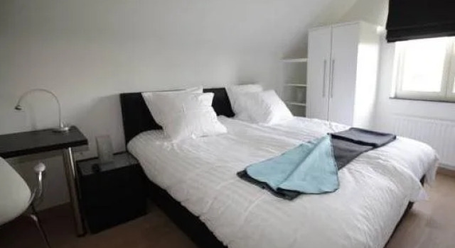 Guesthouse Komzo, Prenota Hotel Hotel 3 stelle a Machelen, 3*