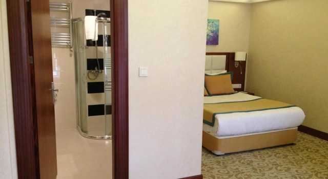 Asrın Business Hotel