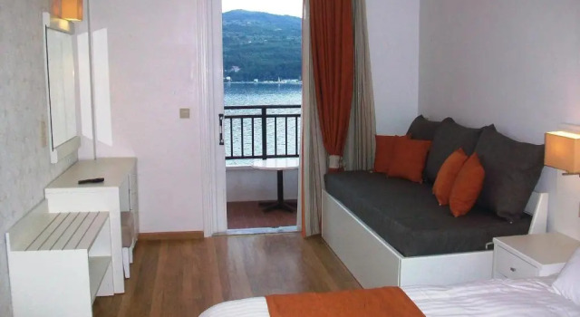 Номер Superior Mirini Hotel