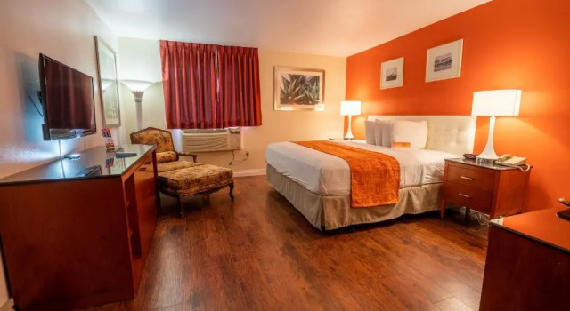Номер Standard Howard Johnson by Wyndham Buena Park