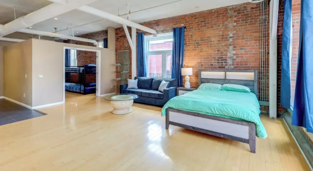 Апартаменты Prime Old Market Location: Walkable Omaha Condo!