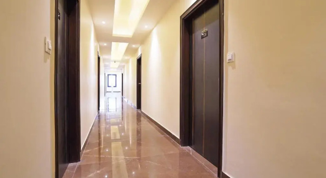 Ramaya Palace by OYO Rooms, Varaa Hotelli Faridabad Haryana