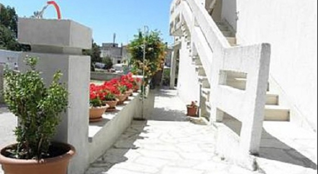 Room Antony - free grill: R1 Novalja, Island Pag