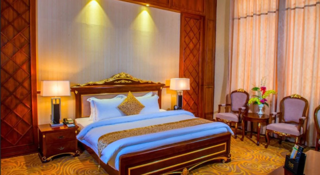 Hotel Royal Aster, Prenota Hotel Hotel a Naypyidaw Union Territory con piscina, Piscina