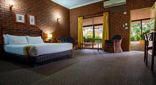Двухместный номер Executive Knotts Crossing Resort