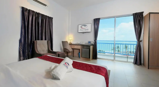 Номер Deluxe с балконом и с видом на море Royal Agate Beach Resort