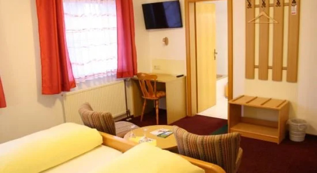 Pension & Gaststätte Bauernstube, Book Hotel Cheap Hotels in Saxony