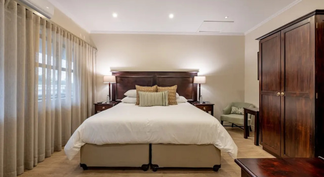 Люкс Sheppard Boutique Hotel