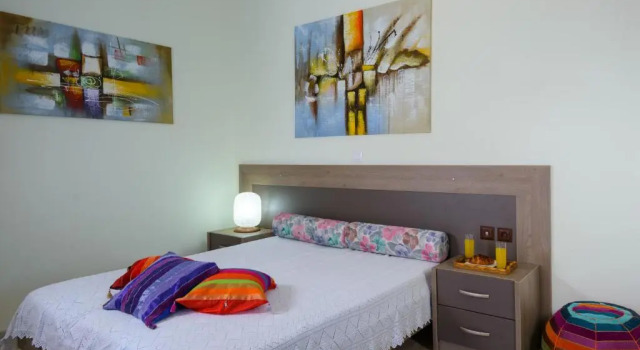 Beach House, Забронировать Апартаменты/квартира Отели Милатос с парковкой, Парковка