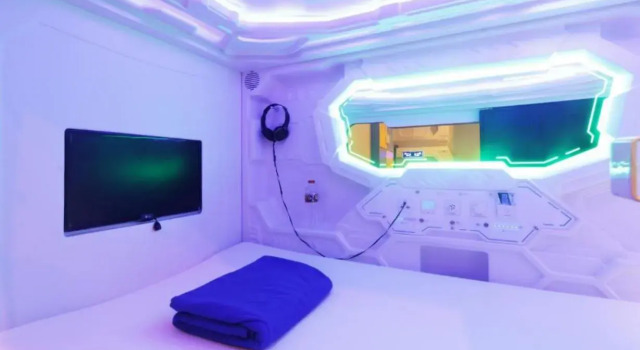 Standard Frauenzimmer Kapsel Jakpod Hotel Thamrin Jakarta - Hostel