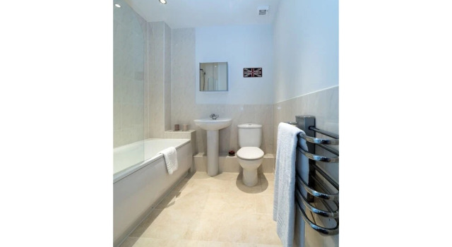 Royal Kingston Apartment