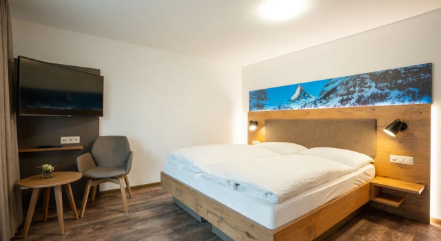 Апартаменты с 2 комнатами с балконом и с видом на горы Apartments Patricia