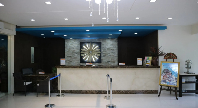 Puerto Del Sol Beach Resort, Забронировать Курортный отель  