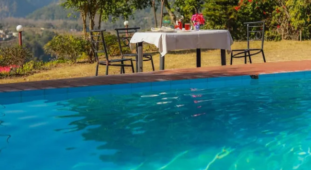 V Resorts Green Ganga Camp, Rezerwuj Hotel Hotele w Uttarakhand z basenem, Basen