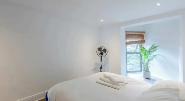 Bright & Contemporary 1BD Flat - Haggerston, Varaa Huoneisto Asunnot kohteessa Merseyside, Huoneisto
