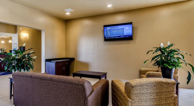 Cobblestone Inn & Suites - Waverly, Reserva ahora Hotel Waverly Iowa