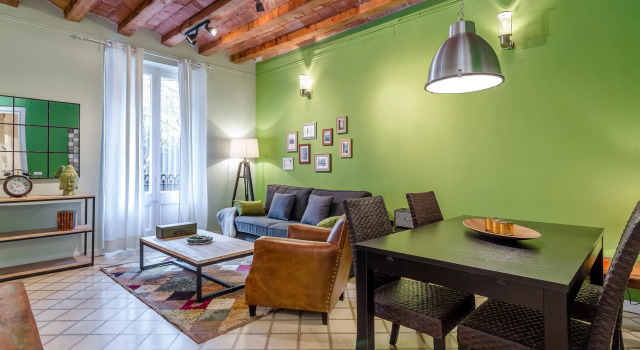 3 Bedroom Green Market Apartment - HOA 48478, Забронировать Апартаменты/квартира Барселона провинция Барселона, рядом с Приход Св. Августина