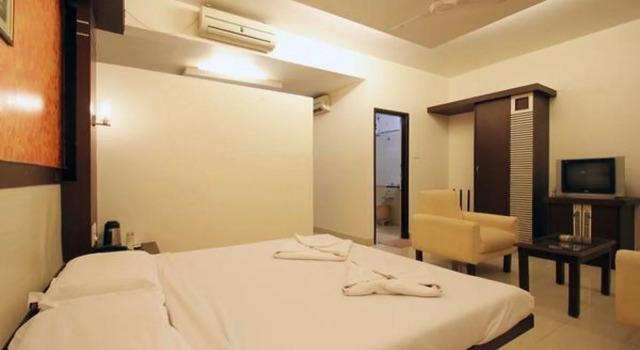 Golden Residency, Rezervovat Hotel Hotely v Bangalore s parkováním, Parkování