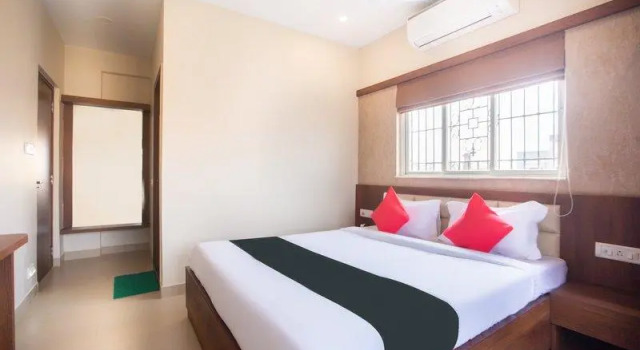 Capital O 64261 Dream Suncity, Prenota Hotel Calcutta 