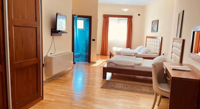 Трёхместный номер Standard Hotel Kanione