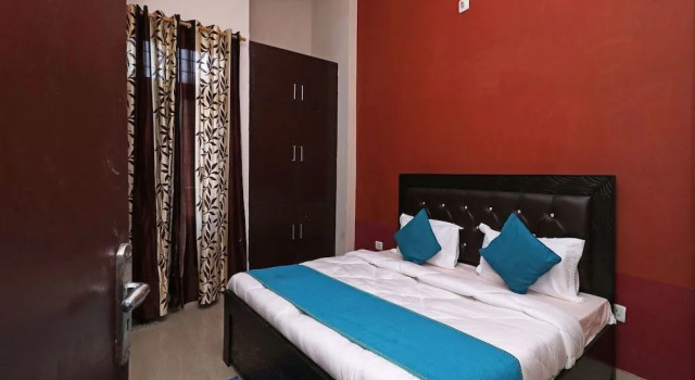 OYO 13896 Home Spacious 2BHK Cottage Sattal Road, Rezervovat Rekreační dům Nainital Uttarakhand