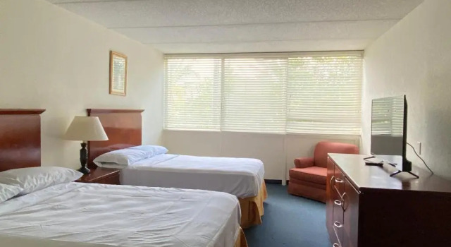 Двухместный номер Deluxe Miami Gardens Inn & Suites