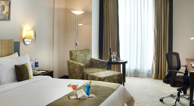 Номер Executive Goldfinch Hotel Delhi NCR