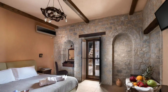 Двухместный номер Comfort с частичным видом на море Petra & Fos Boutique Hotel & Spa