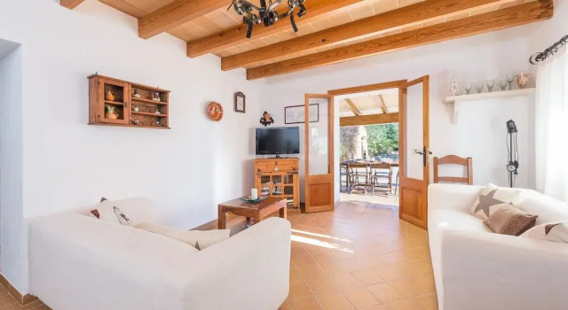H Rreo in Campos With 3 Bedrooms and 2 Bathrooms, Rezerwuj Willa Hotele w Majorka z parkingiem, Parking