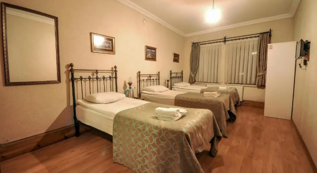Трёхместный номер Standard Nomads Cave Hotel & Rooftop