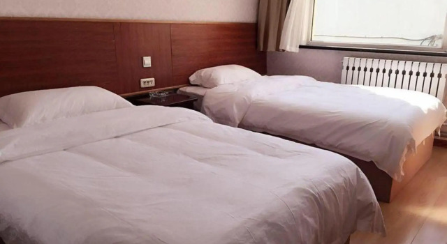 Qingdao Shuangyuan Hotel, Prenota Hotel Hotel a Shandong con parcheggio, Parcheggio