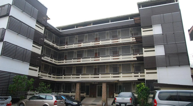 Ze Residence