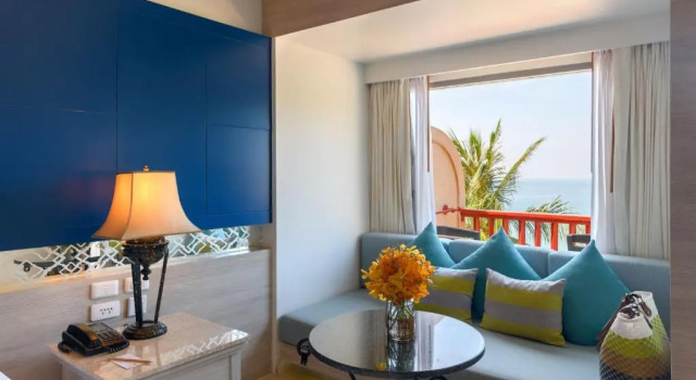 Двухместный номер Deluxe с балконом и с видом на море Novotel Phuket Resort