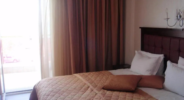 Трёхместный номер Basic Hotel Pithari