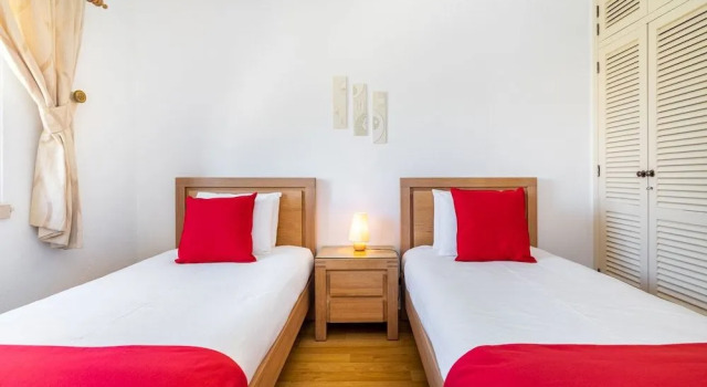 Vilamoura Oasis Family Duplex, Rezervovat Hotel Hotely v Sotavento s parkováním, Parkování