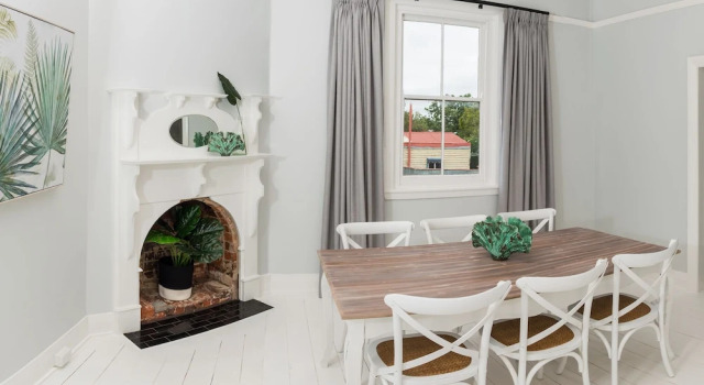 Коттедж Deluxe Kirsten Accommodation Parkes