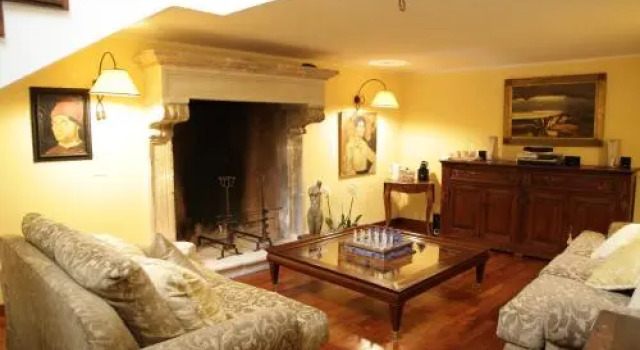 Celestino V Bed And Breakfast Charme, Book Hotel LʼAquila 