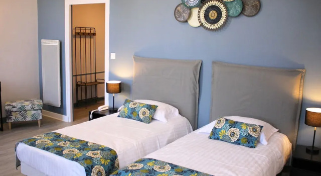 Grand Hotel, Boek Resort Hotels in Franche-Comte met ontbijt, Ontbijt