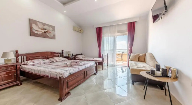 Apartments Villa Egzon