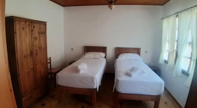 Guest House J.Prifti, Забронировать Гостевой дом Гостевые дома Берат, Гостевой дом