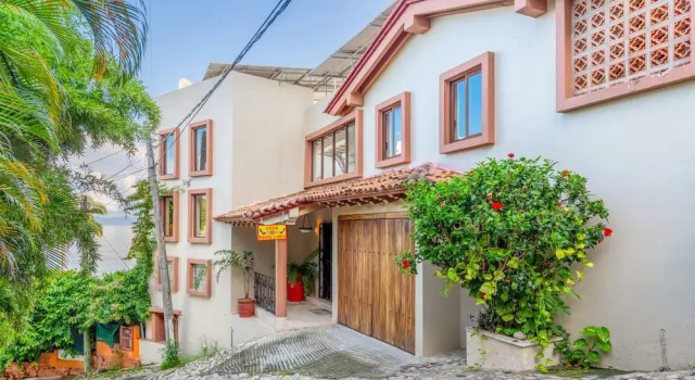 Casa Bahía Linda by Kivoya, Book Vacation Home Hotels in Jalisco with a Pool, Swimming Pool